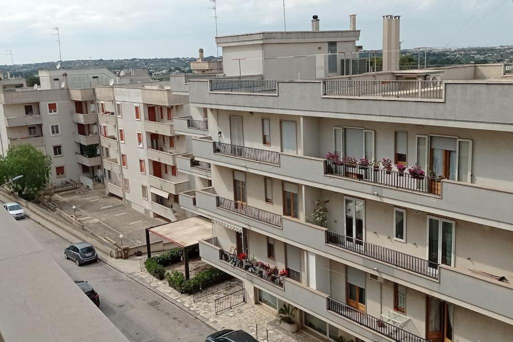 Appartamento Terrazza Bella Vista 奇斯泰尼诺 外观 照片